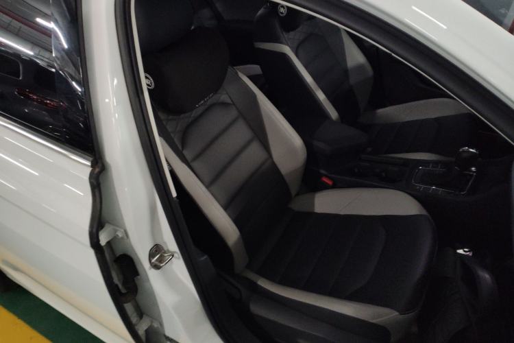 Used Volkswagen Bora 2023 300TSI DSG Prestige Edition