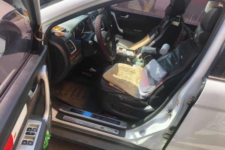 Used Haval H6 2017 Red-Label Sport Edition 1.5T Manual Two-Wheel Drive Elite Model