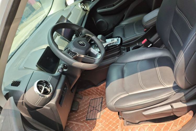 Used BYD Yuan New Energy 2019 EV360 Smart Connect Enjoyment Model Left Front Seat