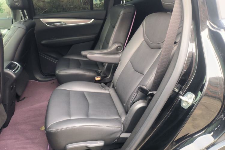 Used Cadillac XT6 2022 2.0T Six-Seater Four-Wheel-Drive Luxury Version