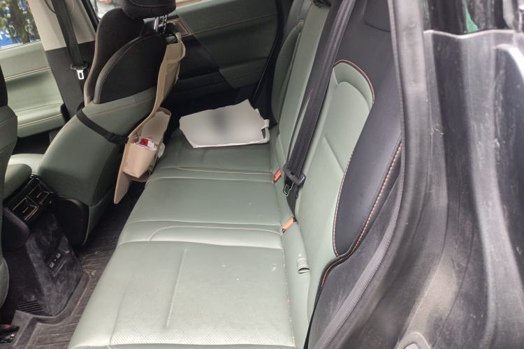 Used iCAR 03 2024 472km Four-Wheel Drive Long-Range Version Left Rear Seat