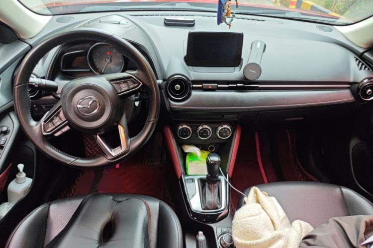 Used Mazda CX-3 2018 2.0L Automatic Prestige Edition Center Console