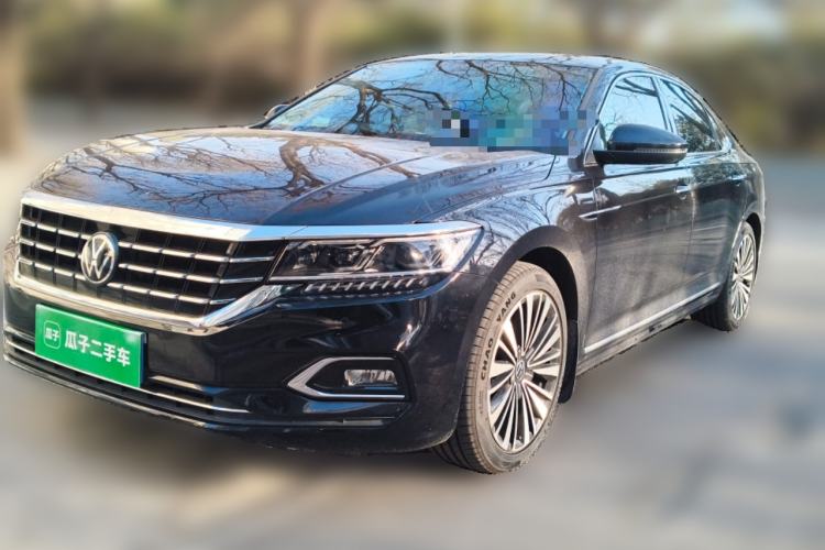 Used Volkswagen Passat 2020 Revised Version 330TSI Luxury Edition China VI Standard