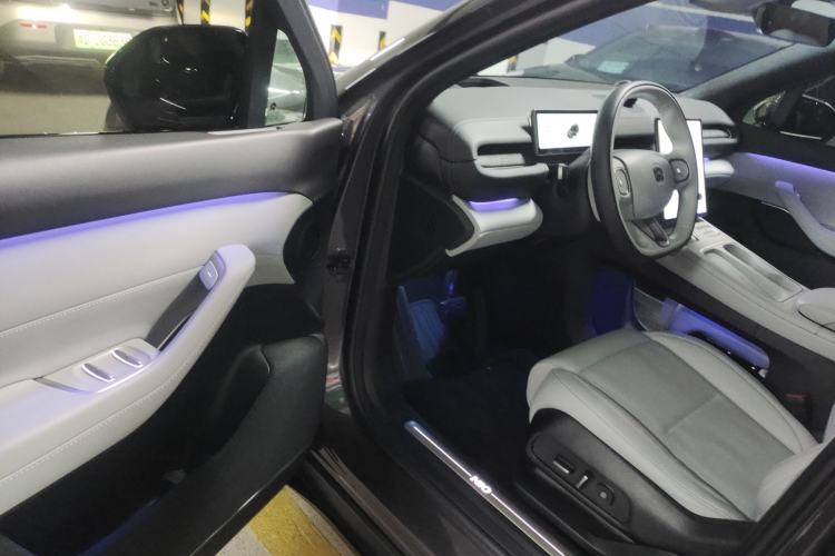 Used Nio ES6 2024 75 kWh
