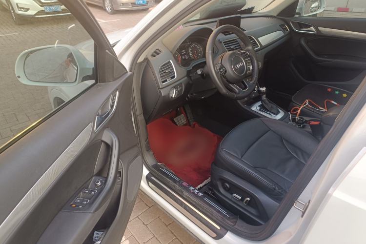 Used Audi Q3 2017 30 TFSI Fashion Model Driver Seat