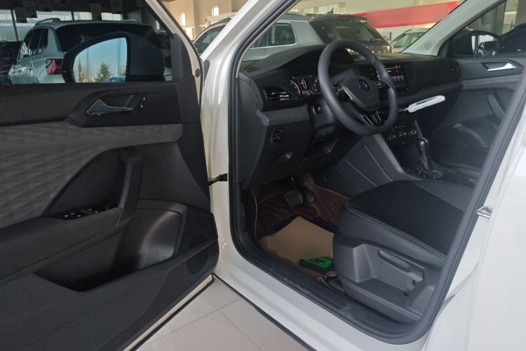 Used Volkswagen Tharu 2021 280TSI Two-Wheel Drive Trend Edition
