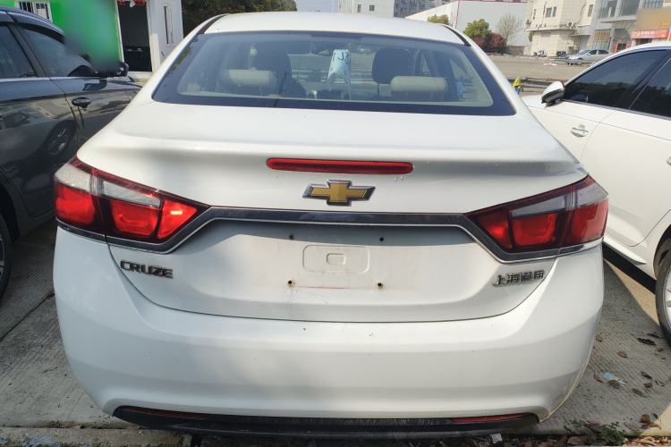 Used Chevrolet Cruze 2015 1.5L Manual Fashion Edition Rear