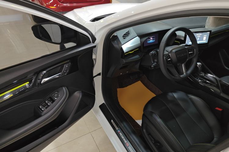 Used Roewe i5 2021 1.5L CVT Starry Edition
