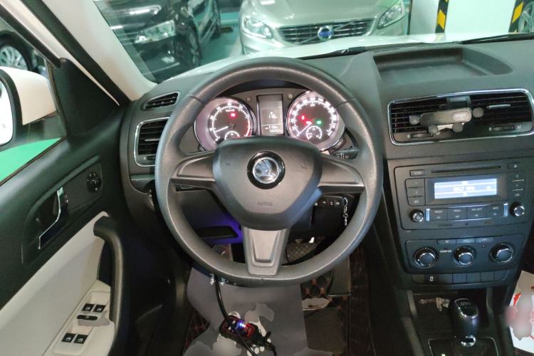 Used Skoda Yeti 2016 1.4TSI DSG Advanced Edition Steering Wheel