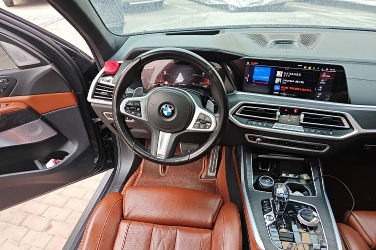 Used BMW X7 2020 xDrive40i Luxury M Sport Package
