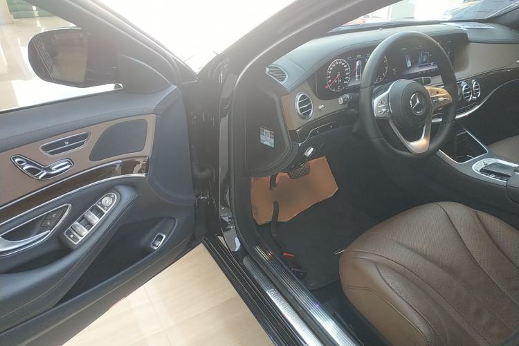 Used Mercedes-Benz S-Class 2019 S 320 L
