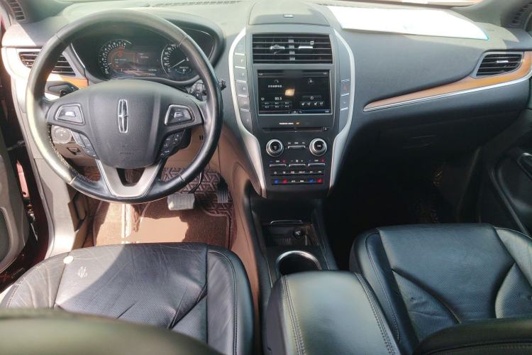 Used Lincoln MKC 2016 2.0T Two-Wheel Drive Luxury Edition