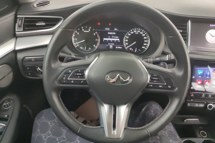 Used Infiniti QX50 2018 2.0T Two-Wheel Drive Fashion Edition
