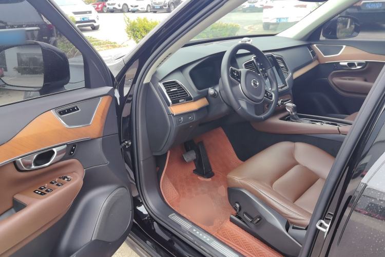 Used Volvo XC90 2020 T6 Zhiyi Luxury 7-Seater