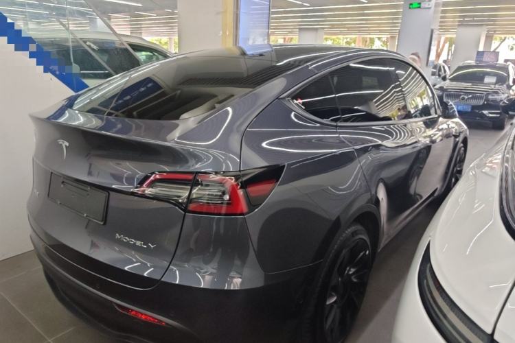 Used Tesla Model Y 2022 Rear-Wheel-Drive Version
