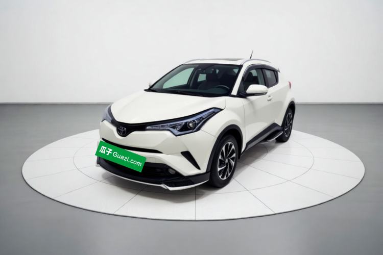 Used Toyota IZOA 2018 2.0L Yichi Version China VI Standard