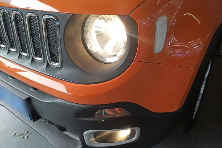 Used Jeep Renegade 2017 180T Automatic High-Energy Version