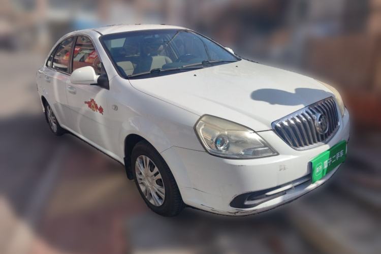 Used Buick Excelle 2015 1.5L Automatic Classic Model Front Right 45 Deg