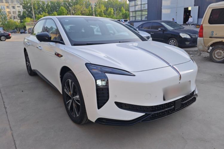 Used Hongqi EH7 2025 600 Smart Selection Edition
