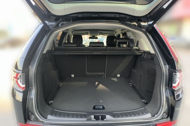 Used Land Rover Discovery Sport 2015 2.0T SE Trunk