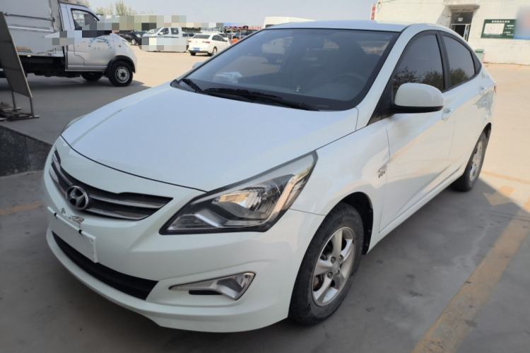 Used Hyundai Verna (older generation) 2016 1.4L Manual Smart GLS Trim