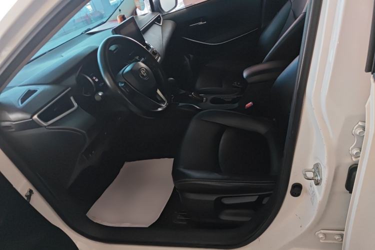 Used Toyota Corolla 2021 Dual-Engine 1.8L E-CVT Pioneer Edition Left Front Seat