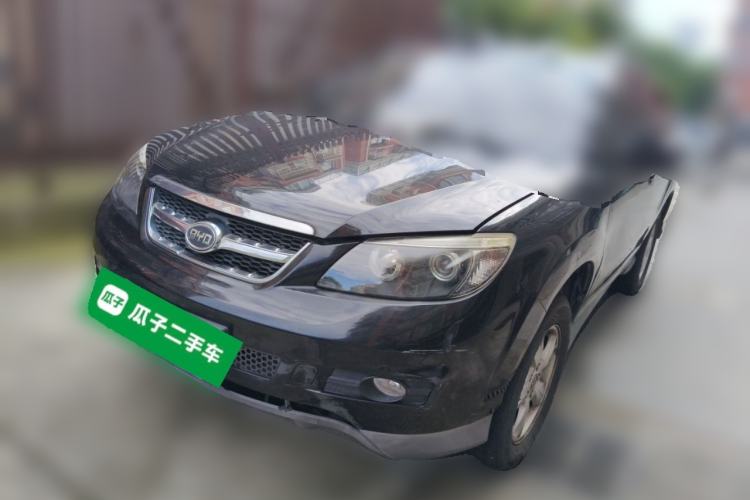 Used BYD S6 2013 Platinum Edition 2.0L Manual Luxury Model Guazi used car, China used car export, Used car for sale, Used cars, Cheapest cars for sale