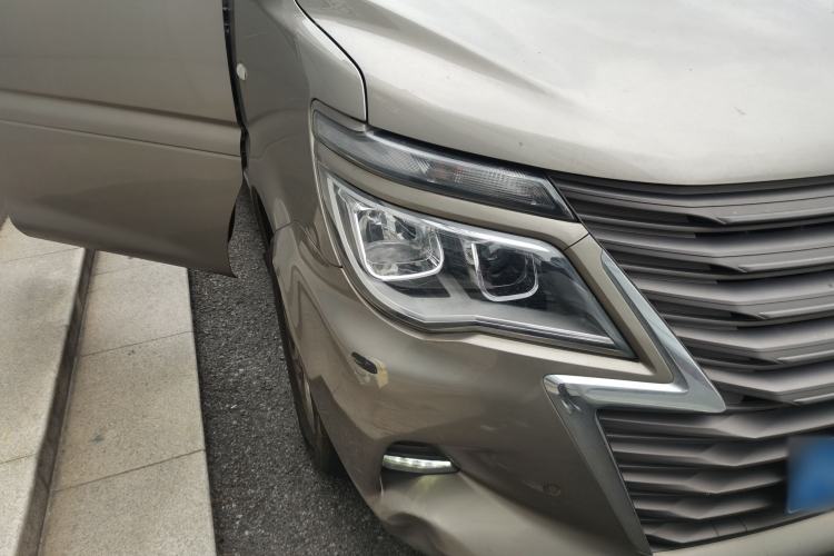 Used FORTHING Lingzhi 2020 M5 1.6L Luxury 7-Seater