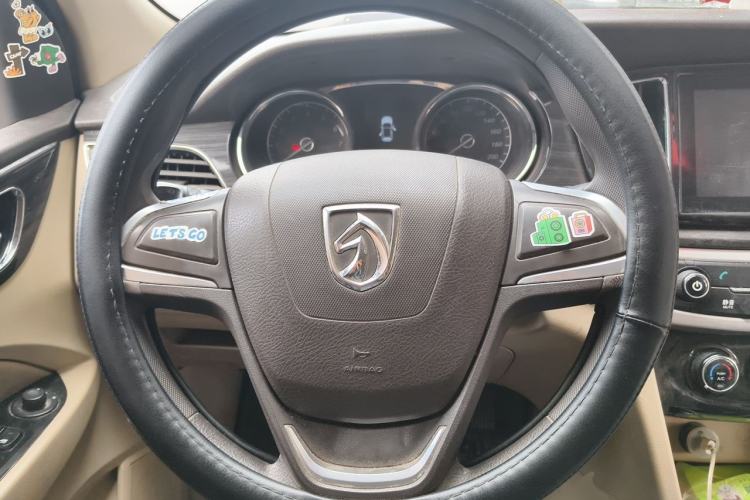 Used Baojun 730 2016 1.5L Manual Comfort Version 7 Seats China V Emission Standard