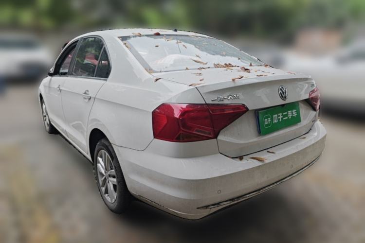 Used Volkswagen Jetta 2017 1.5L Manual Comfort Model Rear Left 45 Deg