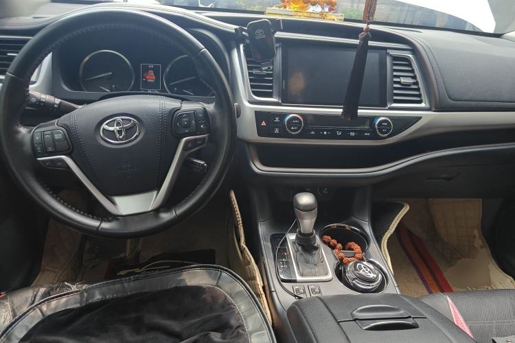 Used Toyota Highlander 2021 2.0T Four-Wheel Drive Luxury Edition 7 Seats Center Console