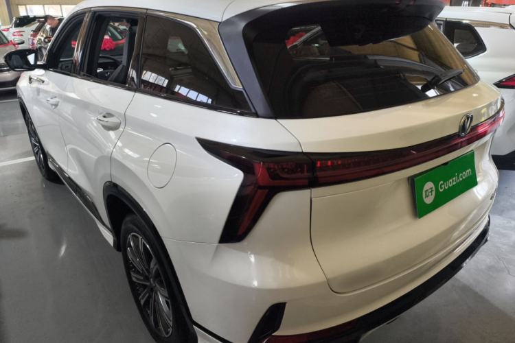 Used CHANGAN CS75 PLUS 2024 3rd Generation Champion Edition 1.5T Intelligent Drive Dynamic Model
