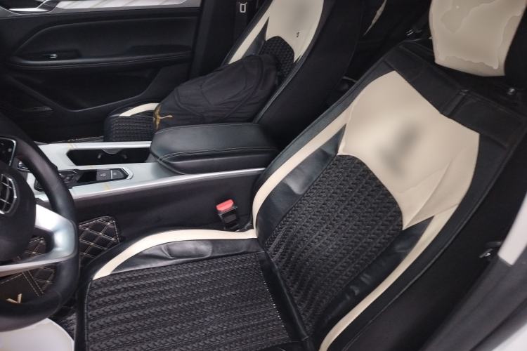 Used Geely Auto Emgrand L HiP 2024 Longteng Edition 1.5TD-DHT Pro 100KM Superior Model Left Front Seat