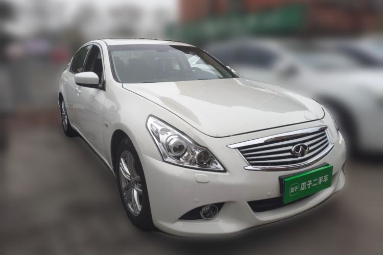 Used Infiniti G Series 2013 G25 Sedan Sport Edition Front Right 45 Deg