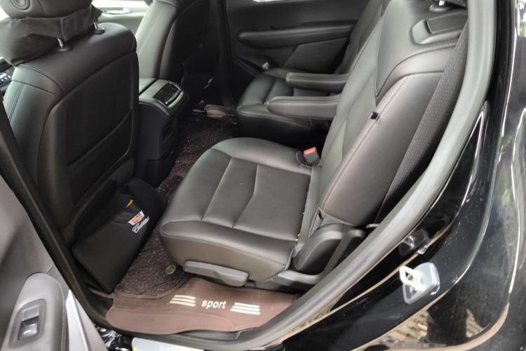 Used Cadillac XT6 2021 28T Six-Seater Fashion Edition
