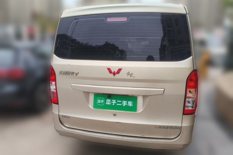 Used Wuling Rongguang V 2016 1.5L Practical Version Non-Power-Assisted Rear