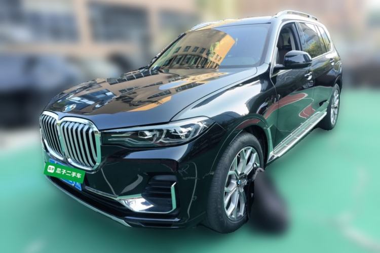 Used BMW X7 2019 xDrive40i Luxury Package with Leading Features
