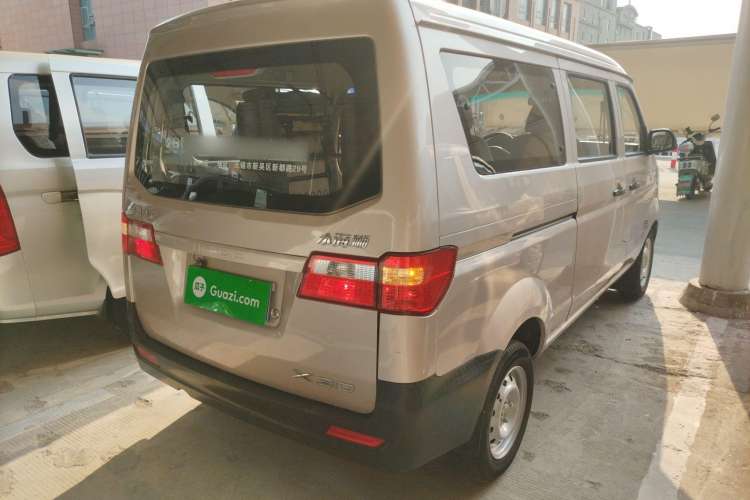 Used Jinbei Hiace X30 2023 1.5L Super-Comfortable Passenger Van 5/6/7-Seater Non-Air-Conditioned Version Model SWC15M Exterior 5