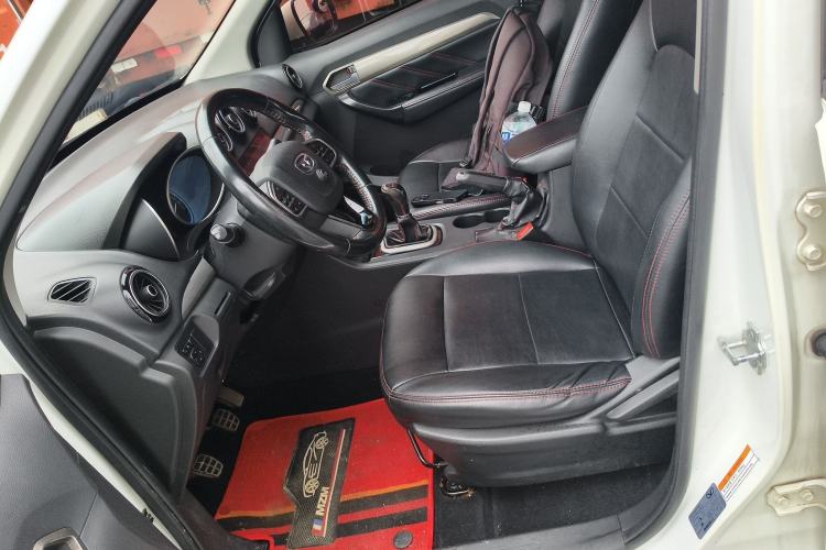 Used Cowin V3 2016 1.5L Manual SmartConnect II Navigation Version Left Front Seat