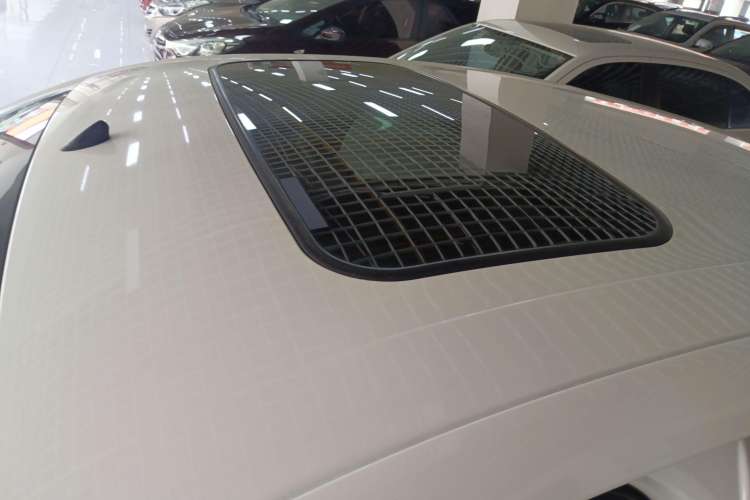 Used Ford Escort 2015 1.5L Automatic Fashion Model