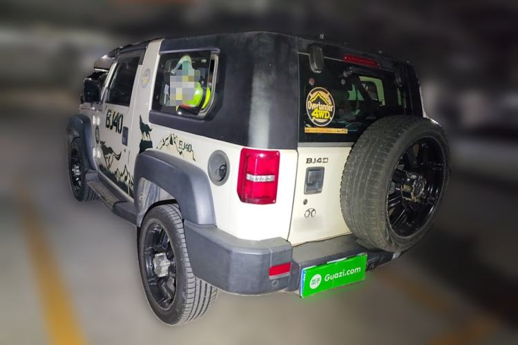 Used BAIC Off-Road BJ40 2014 2.4L Manual Cross-Country Edition
