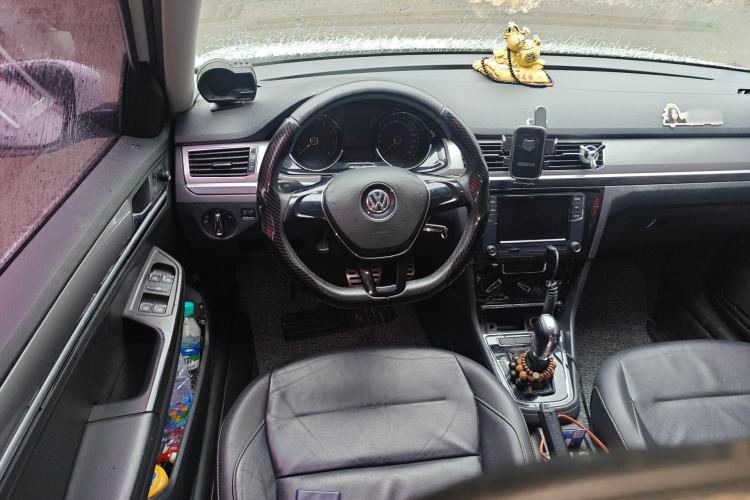 Used Volkswagen Bora 2016 1.6L Automatic Comfort Model Steering Wheel