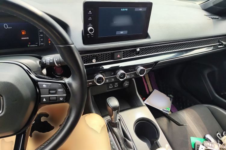 Used Honda Civic 2022 240TURBO CVT Dynamic Edition
