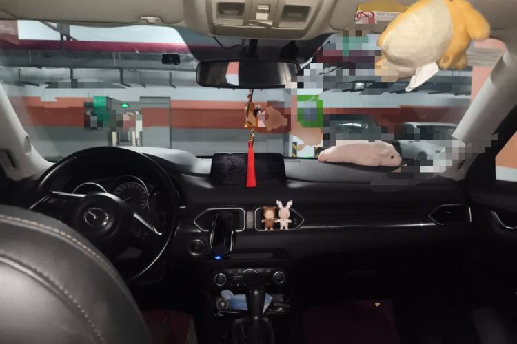 Used Mazda CX-5 2017 2.0L Automatic 2WD Smart Enjoyment Version China V Standard Center Console