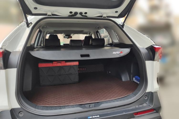 Used Toyota RAV4 2020 2.0L CVT Two-Wheel Drive Fashion Edition