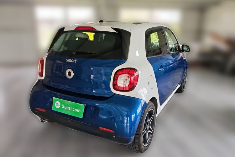 Used smart forfour 2016 0.9T 66 kW Ultimate Edition