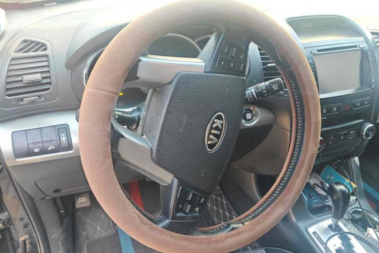 Used Kia Sorento 2012 2.4L Gasoline Supreme Edition
