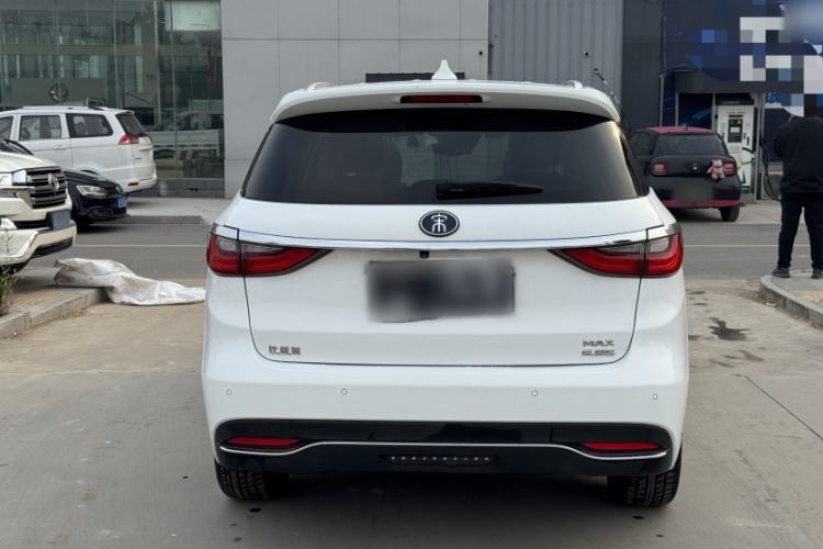 Used BYD Song MAX New Energy 2019 DM 1.5T Smart Connect Zhiyao Model 6 Seats China VI Standard
