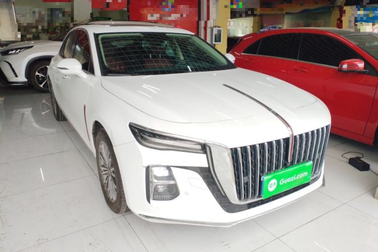 Used Hongqi H5 2024 2.0T Automatic Smart Connect Flagship Edition Front Right 45 Deg