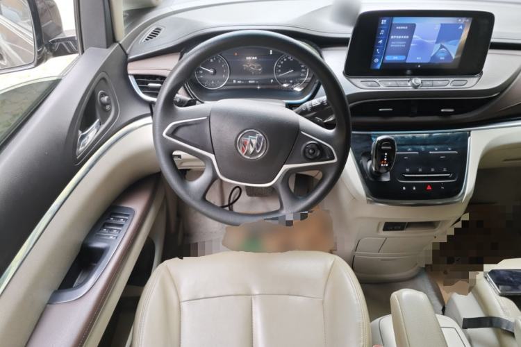 Used Buick GL8 2022 Land Cruiser Executive Class 652T Comfort Model Steering Wheel